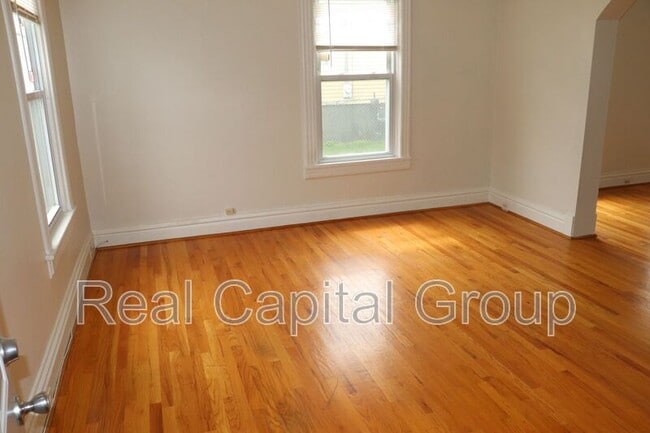 Photo - 171 Lancaster St