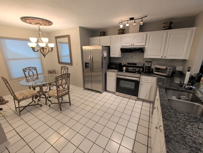Photo - 2319 N Hendry Pt