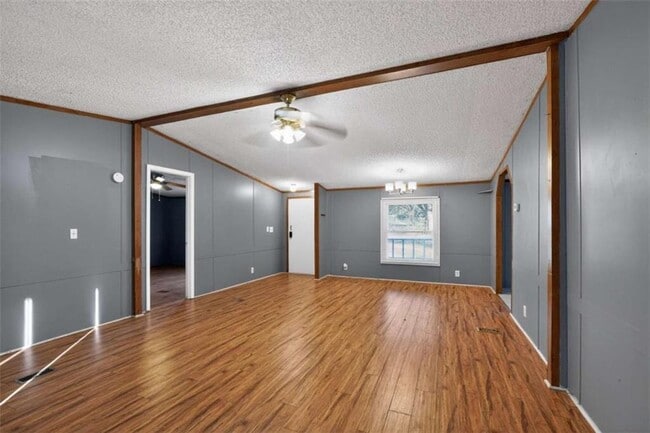 Photo - 205 Wilson Rd