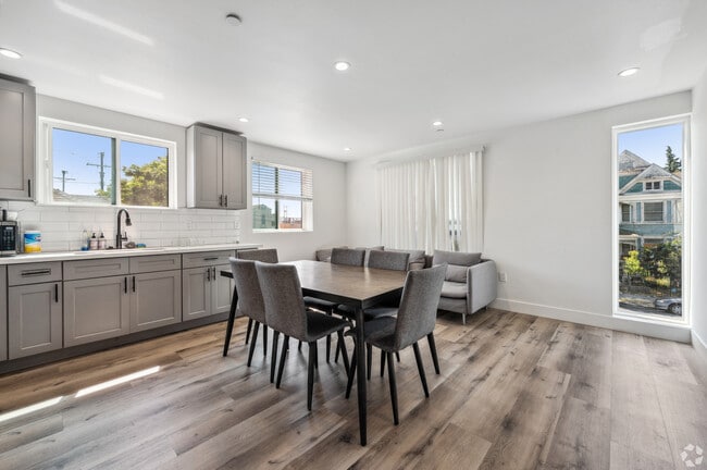 Photo - 1270 Rolland Curtis Pl