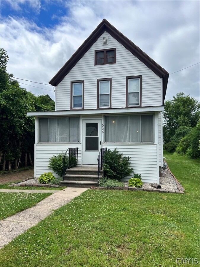 Photo - 308 Hartford Pl