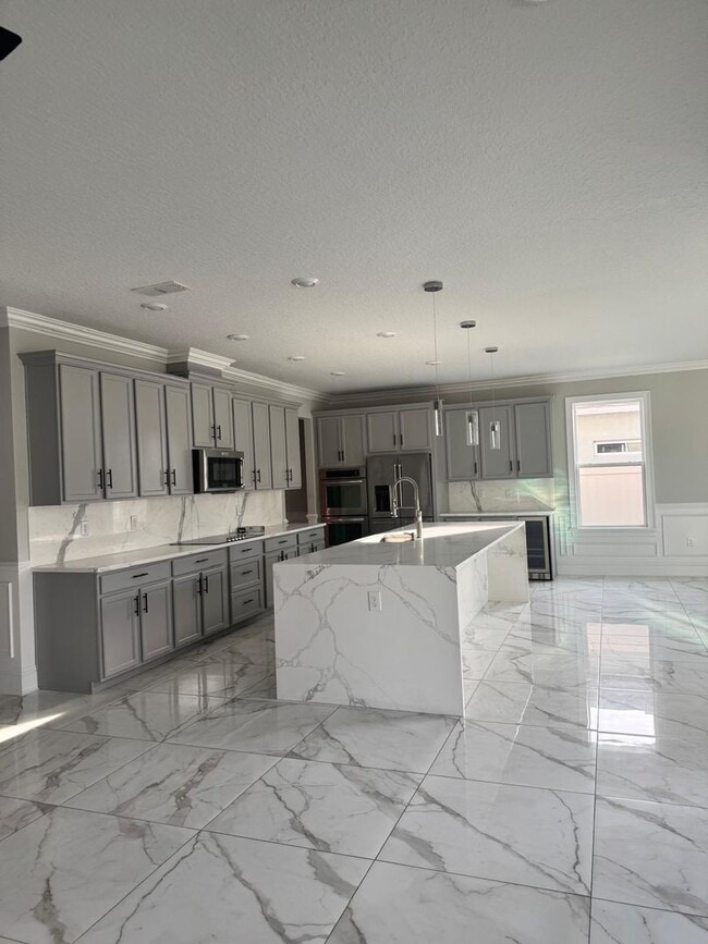 Photo - 5/3.5 Groveland Home