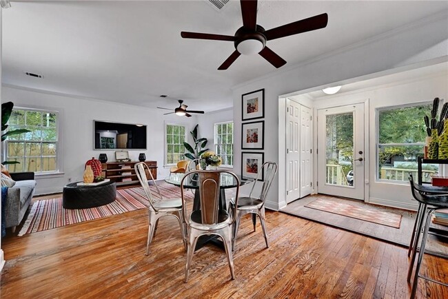 Photo - 3207 Breeze Terrace