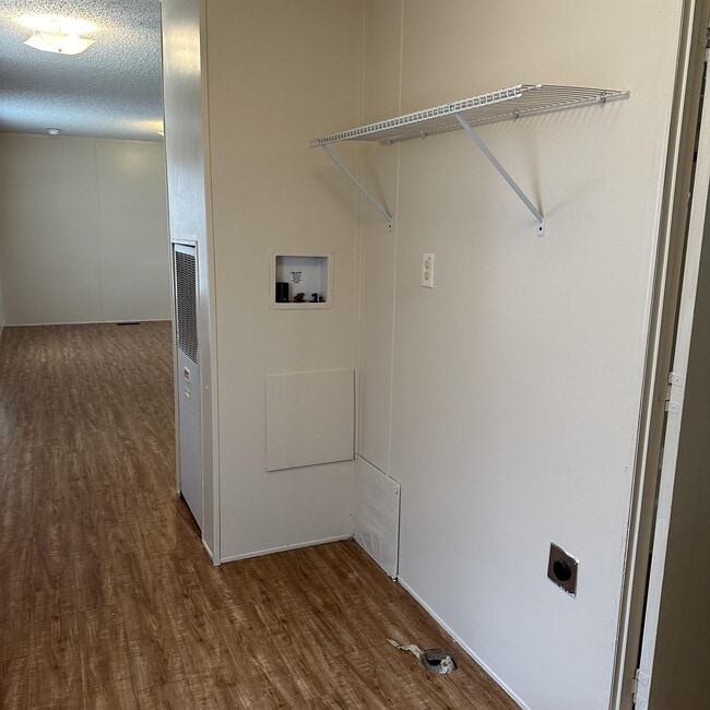 Photo - 1323 Harris Hill Rd