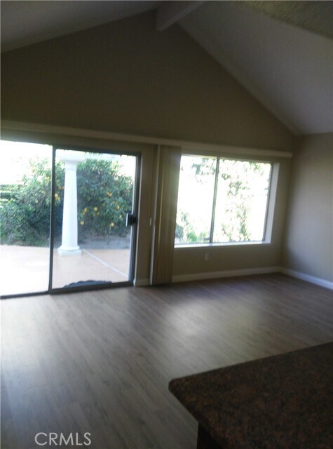 Photo - 17320 Mapes Ave