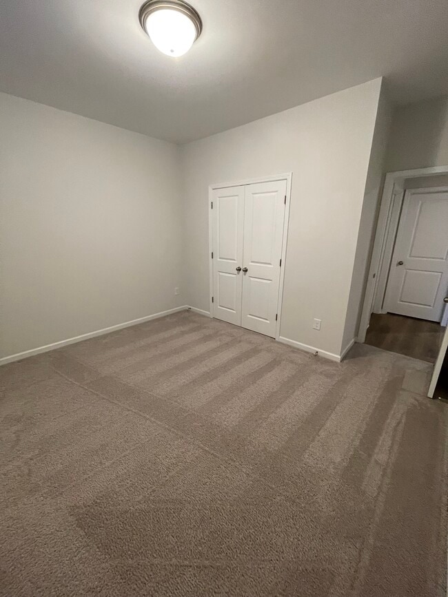 Photo - 840 Orchard Valley Ln