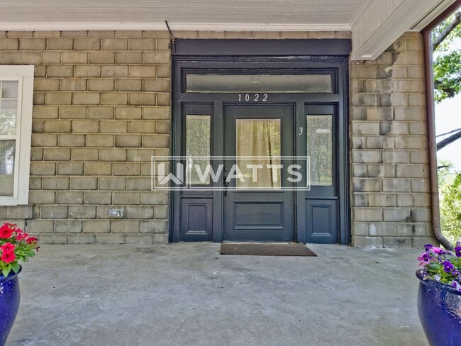 Photo - 1022 28th Pl S Unidad #3