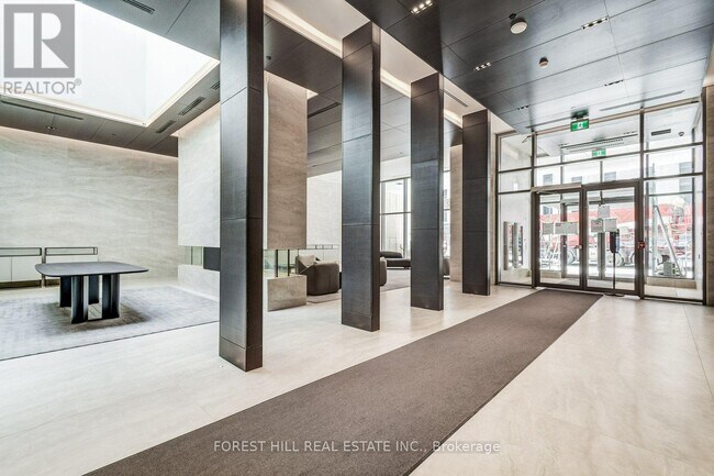 Photo - 2221 Yonge St Unit 5210