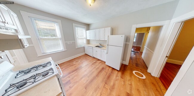 Building Photo - 66 Spring St Unit #1 Rental