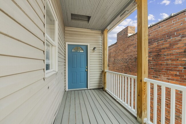 Building Photo - 3208 Dobson St Unit 3208 Dobson Street 2 Rental