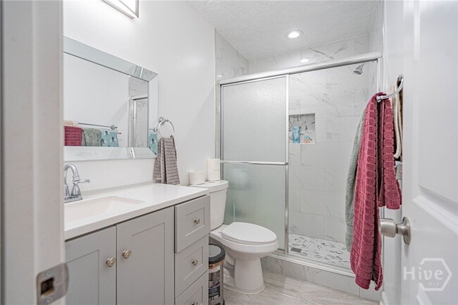 Photo - 17 Oxford Ct