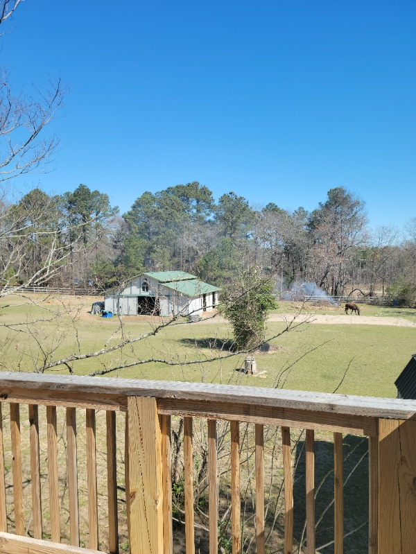 359 Homestead Ln