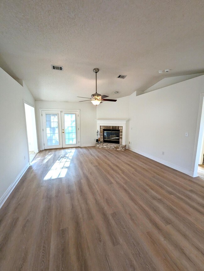 Photo - 2733 Blue Bay Ct