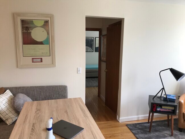 Photo - 1880 Commonwealth Ave Unidad 16