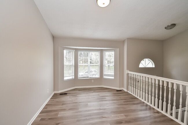 Photo - 2032 Lown Farm Ln