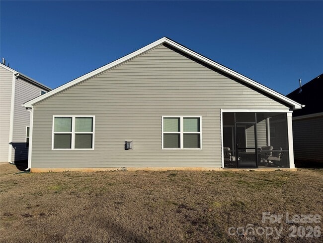 Photo - 1421 6th St NE