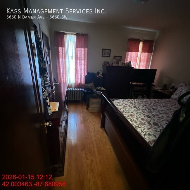 Photo - 6660 N Damen Ave Unidad 6660-3W