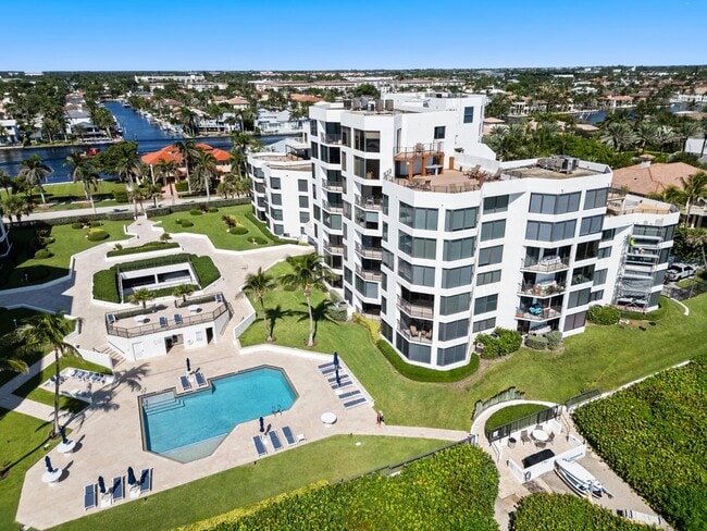 Building Photo - 2565 S Ocean Blvd Rental