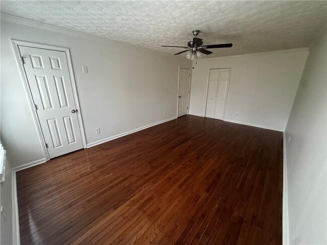 Photo - 2990 Mountain Trace NE