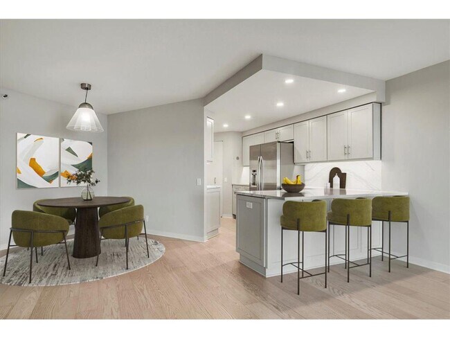 Photo - 2950 Dean Pkwy Apartamento Unidad 1606