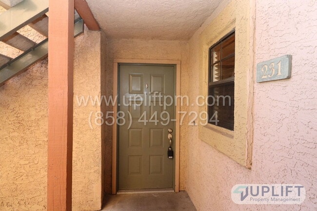 Building Photo - 12027 Alta Carmel Ct Unit 231