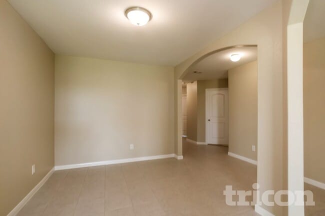 Photo - 316 Summer Horse Dr