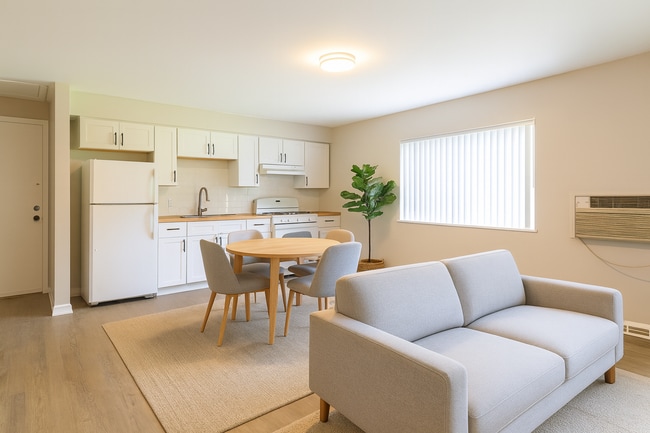 Photo - Fulton Flats East