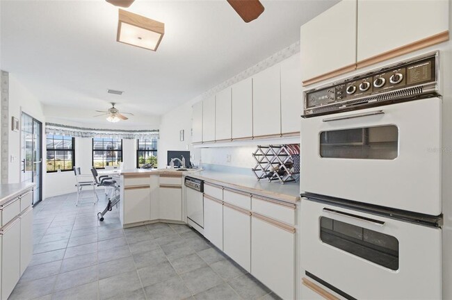 Photo - 24 Chippeway Ct