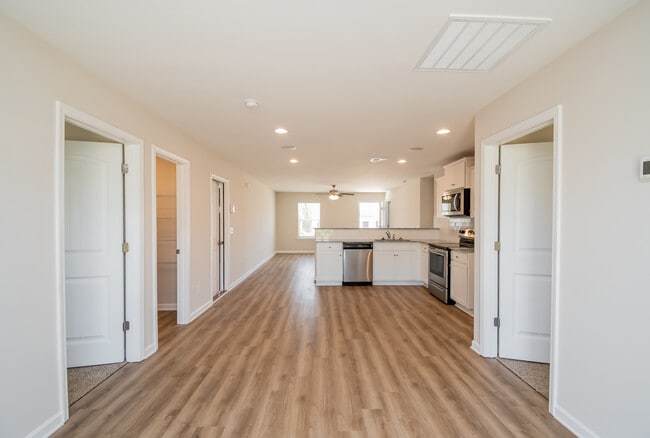 Photo - 285 Wahoo Cir