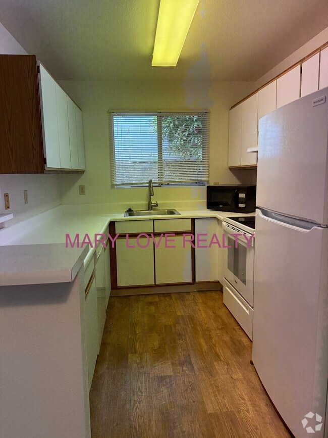 Building Photo - 76-290-290 Kealoha St Rental