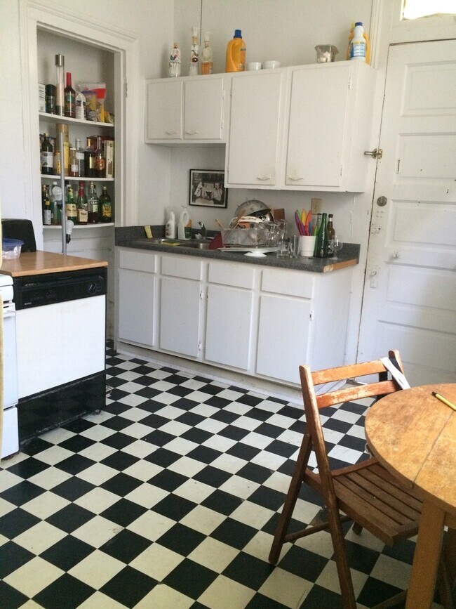 271719 Milan Apartment Unit 2719 Milan New Orleans, LA