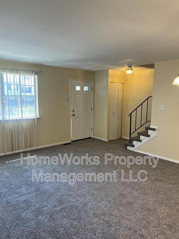 Photo - 462 Norvelle Ct