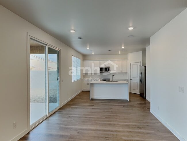 Photo - 20177 W Thomas Rd