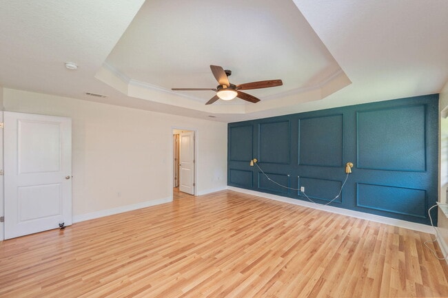 Photo - 618 Territory Ln
