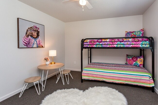 Photo - 3 Bedroom, Single-story Townhomes for rent in Des Moines IA Unidad 3813 E. 27th St