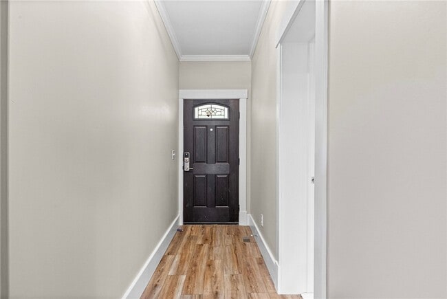 Photo - 185 Columbia Ave