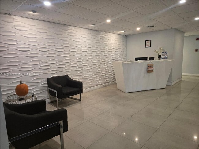 Photo - 1600 S Ocean Dr Unidad 4I