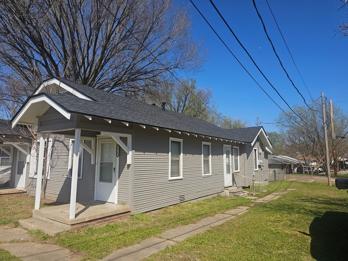 1 Bed 1 Bath For Rent 50% off first month rent - 1 Bed 1 Bath For Rent 50% off first month rent