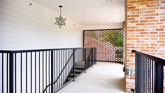 Photo - 1606 El Paso St Unit 1202