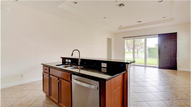 Photo - 8343 NW 121st Way