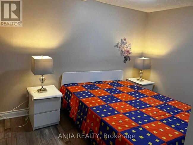 Photo - 3441 Sanderling Crescent