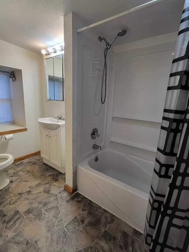 Bathroom - 735 Kirkwood St Unit 735