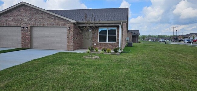 Photo - 6815 NW Trevy St Townhome