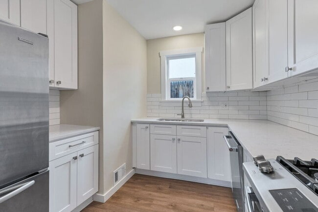 Photo - 134 S Quitman St