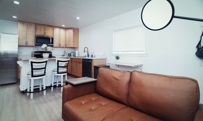 Photo - 730 Sunset Pkwy Unit A