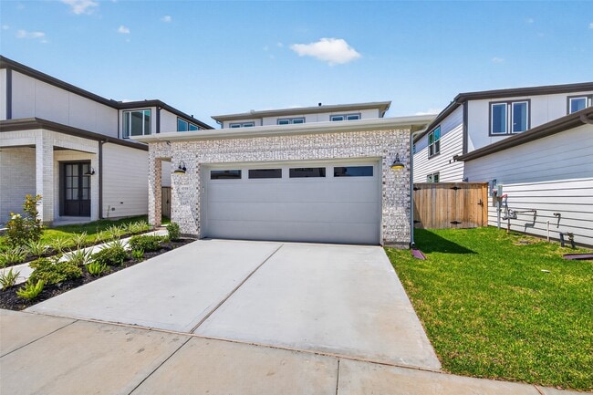 Photo - 703 Sonfield Dr