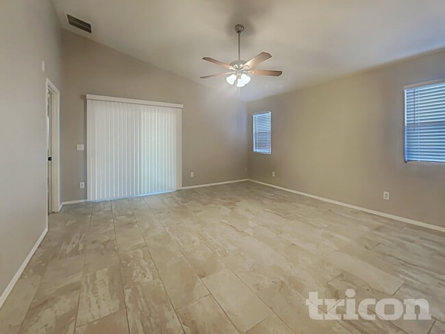 Photo - 25738 W St Catherine Ave