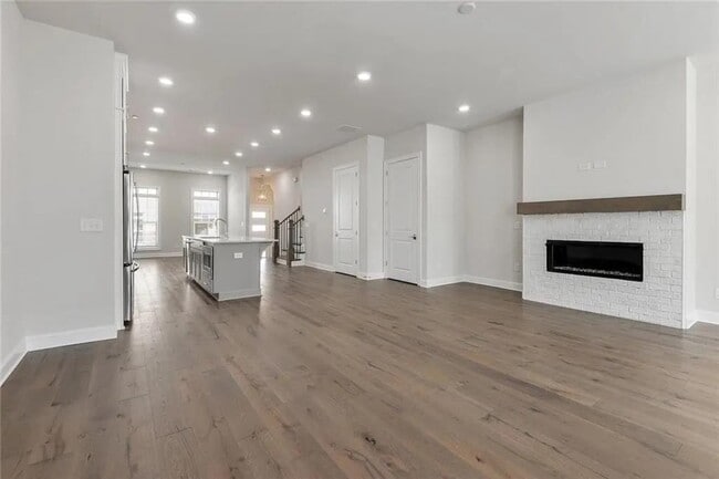 Photo - 4317 Parkside Pl