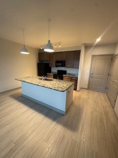 Photo - 2317 Huntington Ave Unidad 713