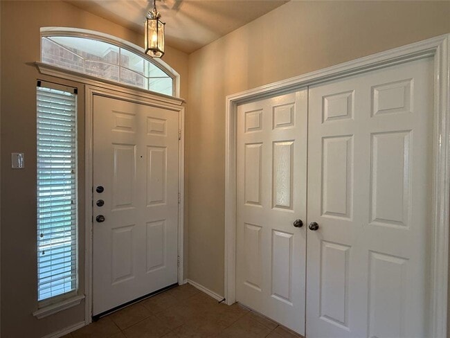 Photo - 2520 Butler Way
